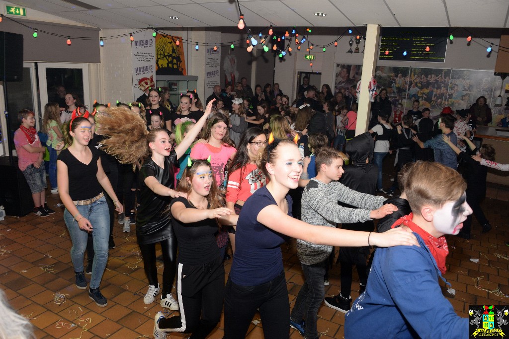 ../Images/Griezelbal Jeugddisco 175.jpg